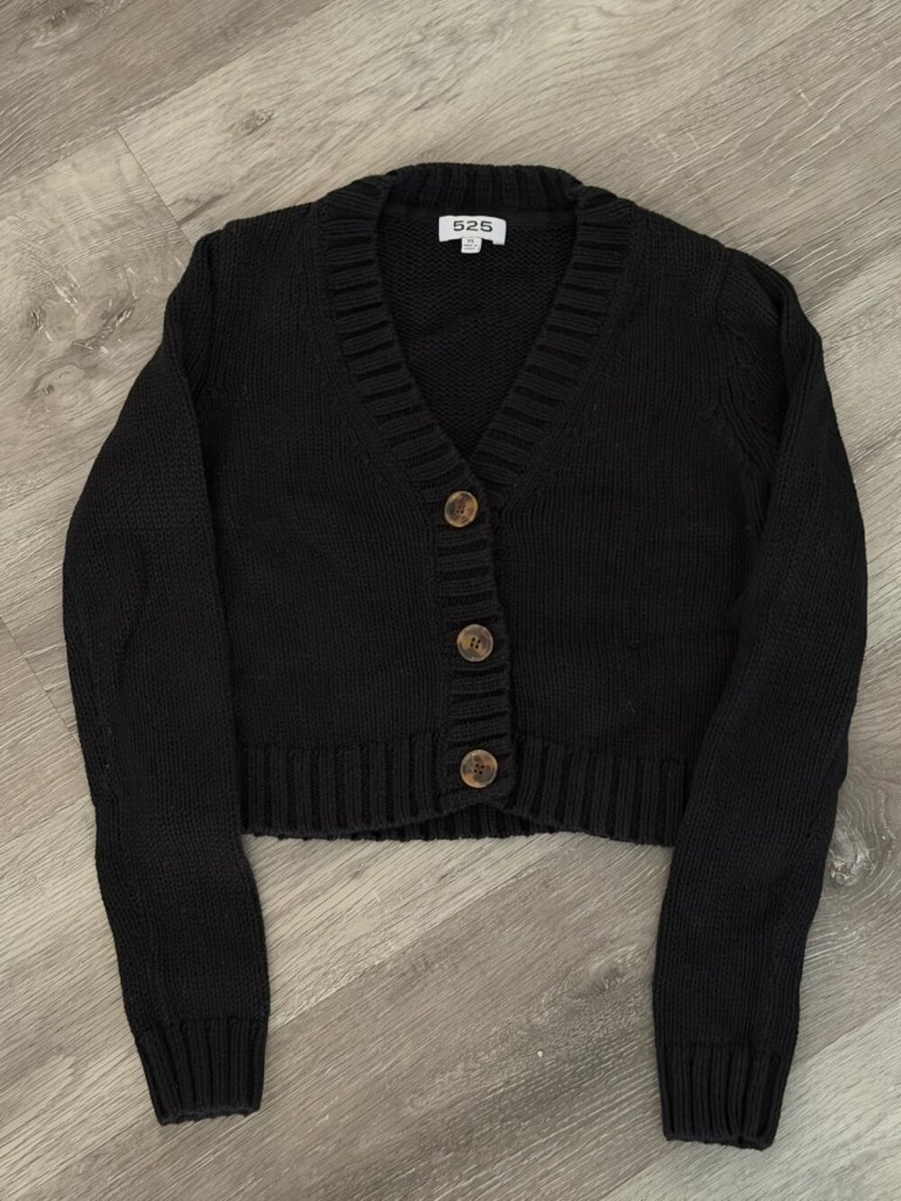 525 Black Cropped Cardigan Tortoise Buttons | Size XS